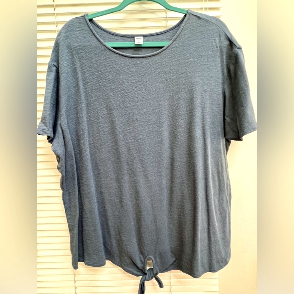 Old Navy | Waist Tie Top